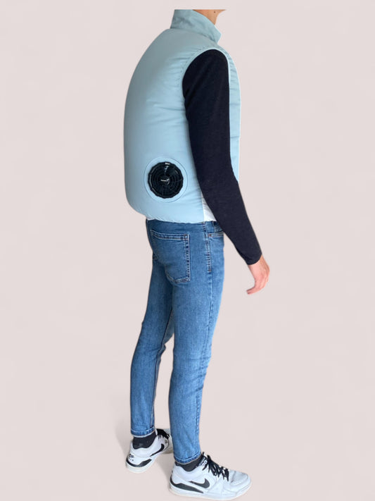 Light blue vest with fan
